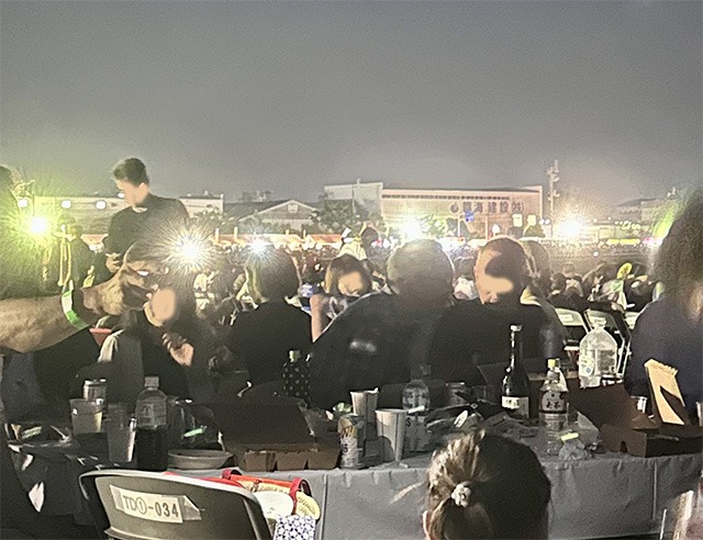 松山港まつり三津浜花火大会場有料席テーブル席